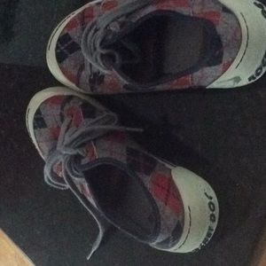 Rocket dog plaid sneakers!!